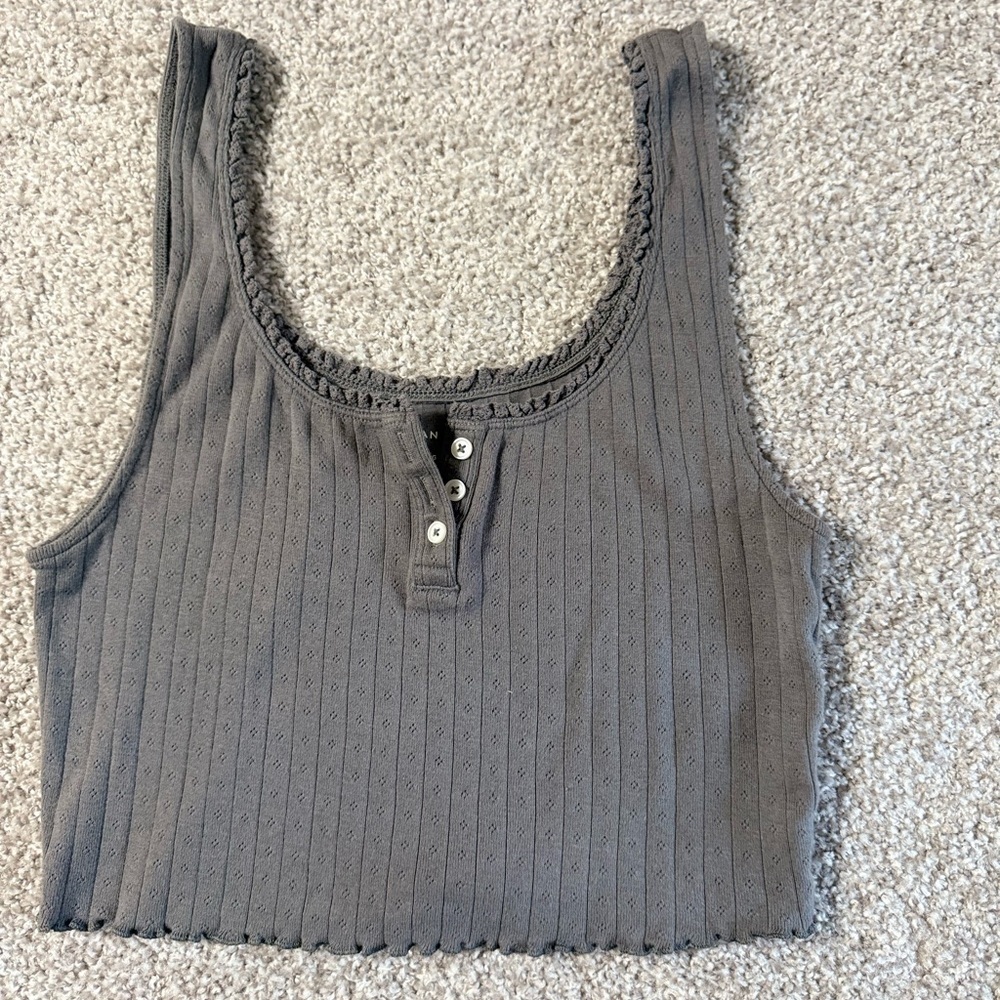 Like new! large gray America Eagle ruffled delicate demure crop tank top